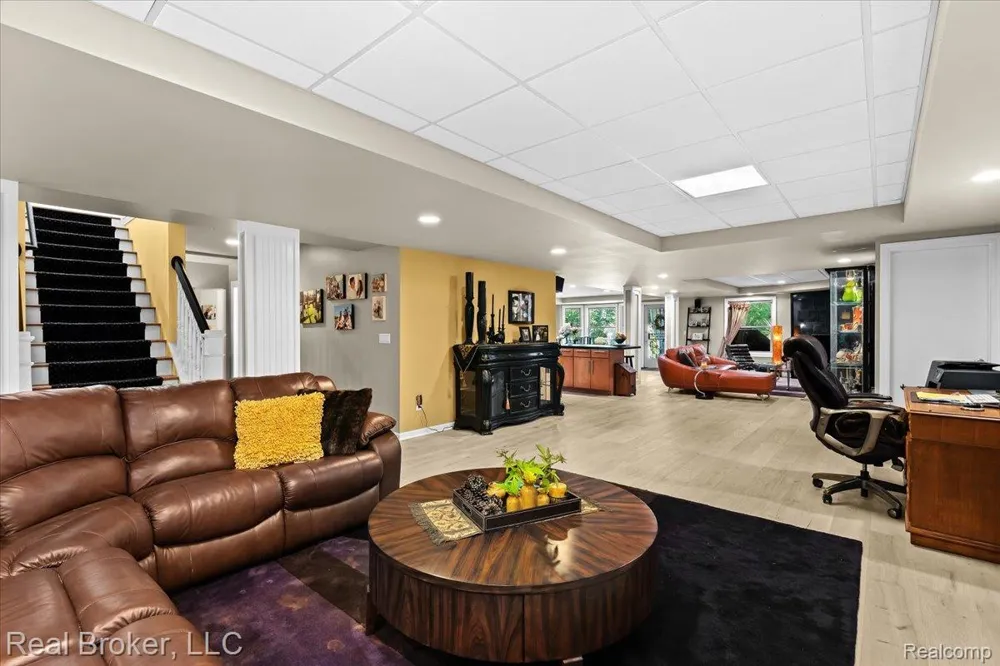5392 Hidden Pines Drive Brighton City, MI 48116