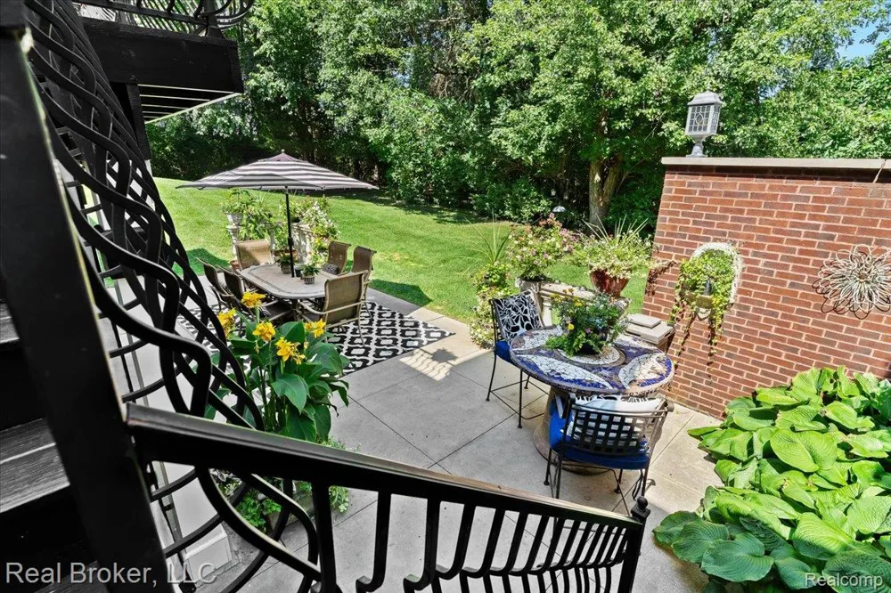 5392 Hidden Pines Drive Brighton City, MI 48116