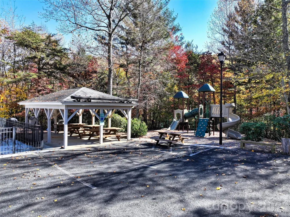 829 Stoney Stream Lane Arden, NC 28704