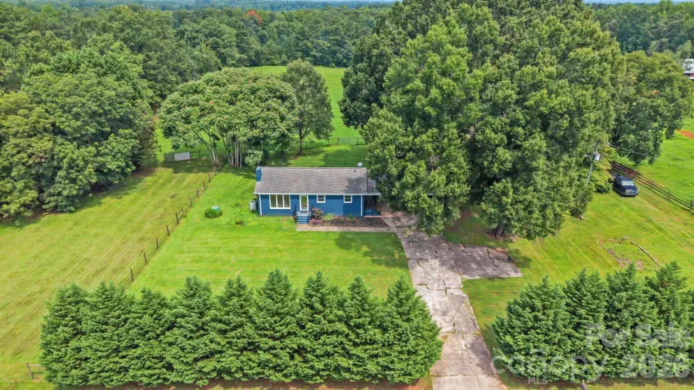 6268 Long Island Road Catawba, NC 28609