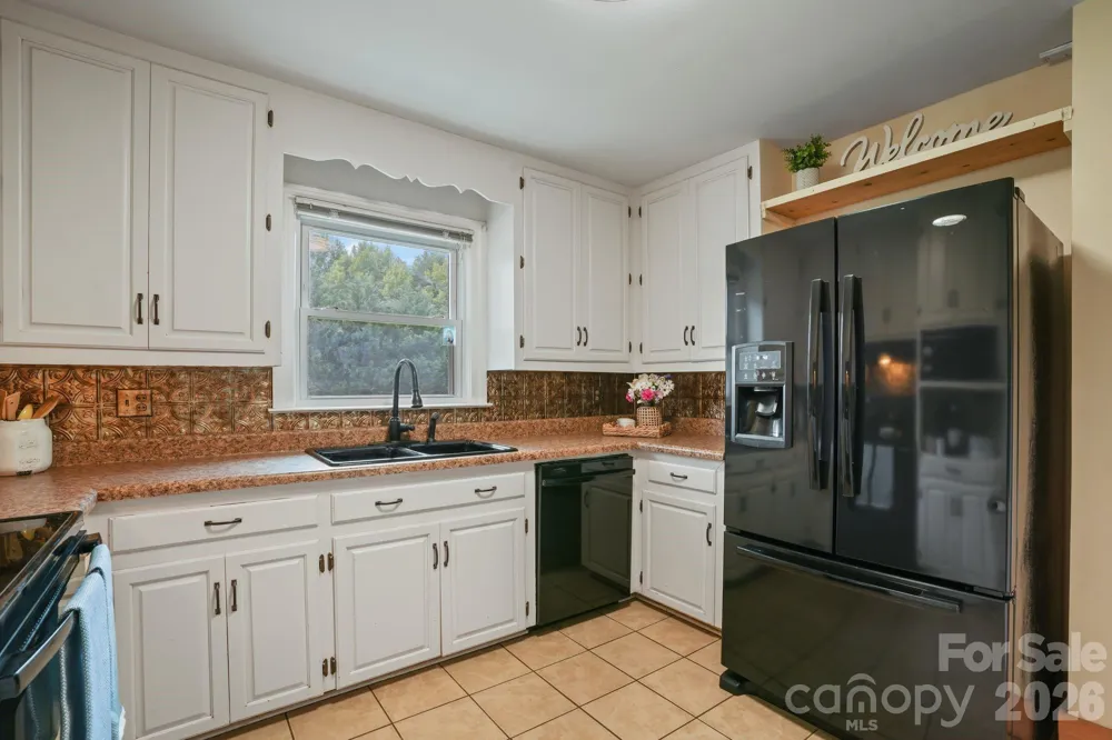 6268 Long Island Road Catawba, NC 28609