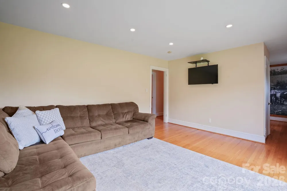 6268 Long Island Road Catawba, NC 28609