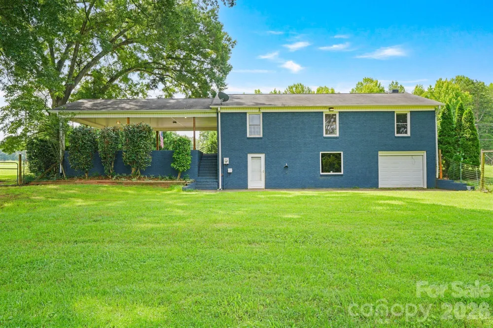 6268 Long Island Road Catawba, NC 28609