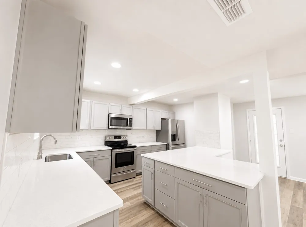 4142 Victoria Street Irving, TX 75062