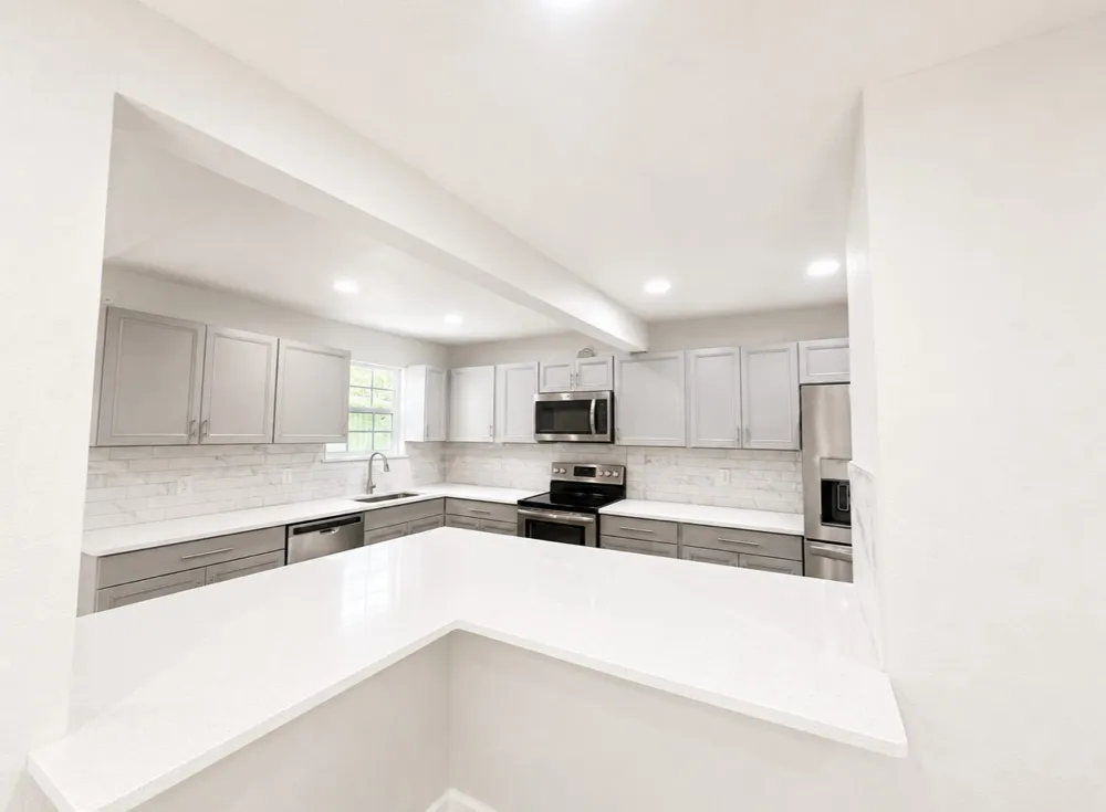 4142 Victoria Street Irving, TX 75062