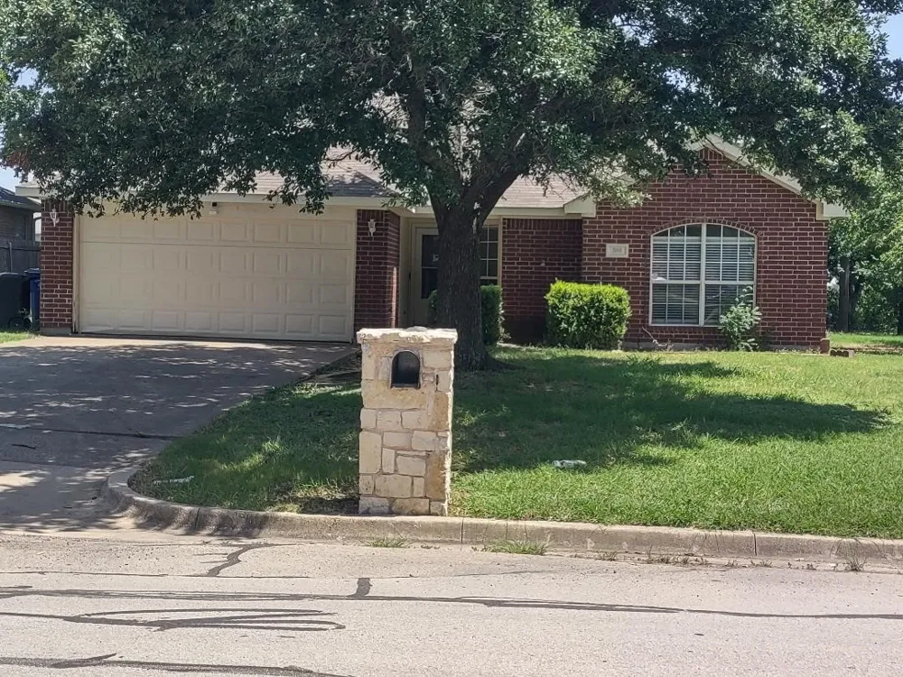 500 Fort Worth Street Mansfield, TX 76063
