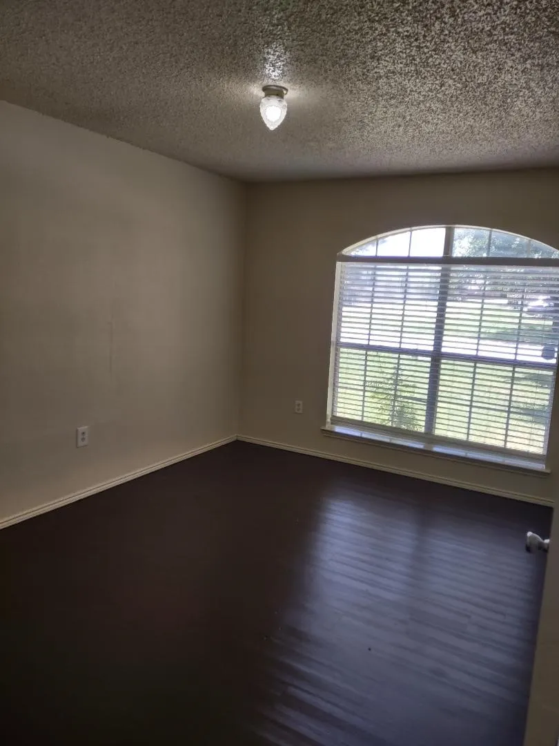 500 Fort Worth Street Mansfield, TX 76063