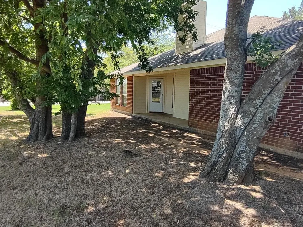 500 Fort Worth Street Mansfield, TX 76063