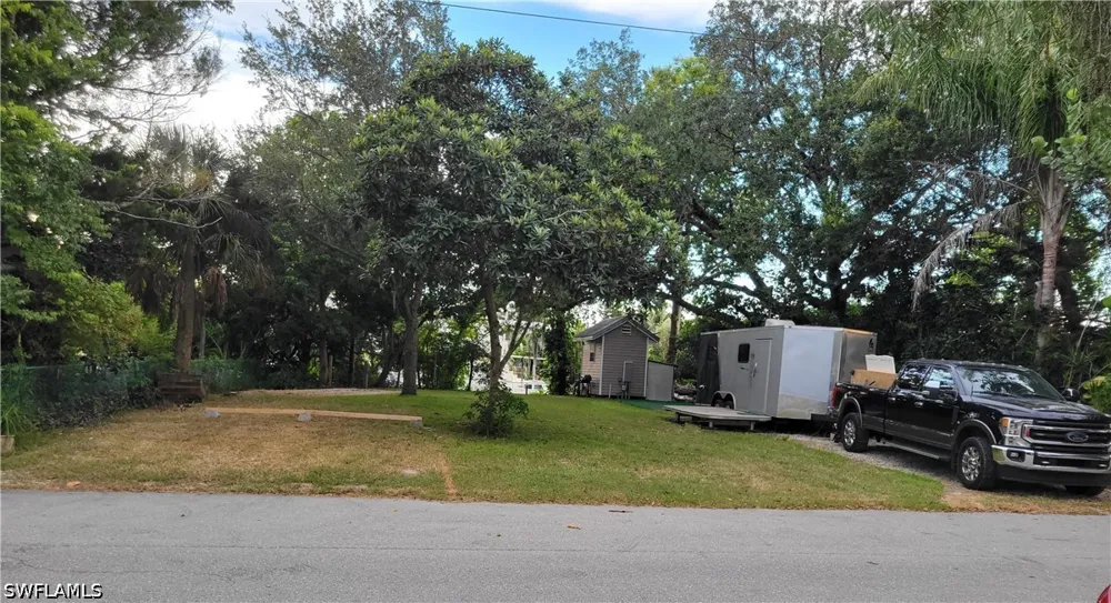 Schooner Lane Moore Haven, FL 33471