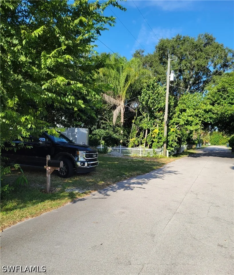 Schooner Lane Moore Haven, FL 33471