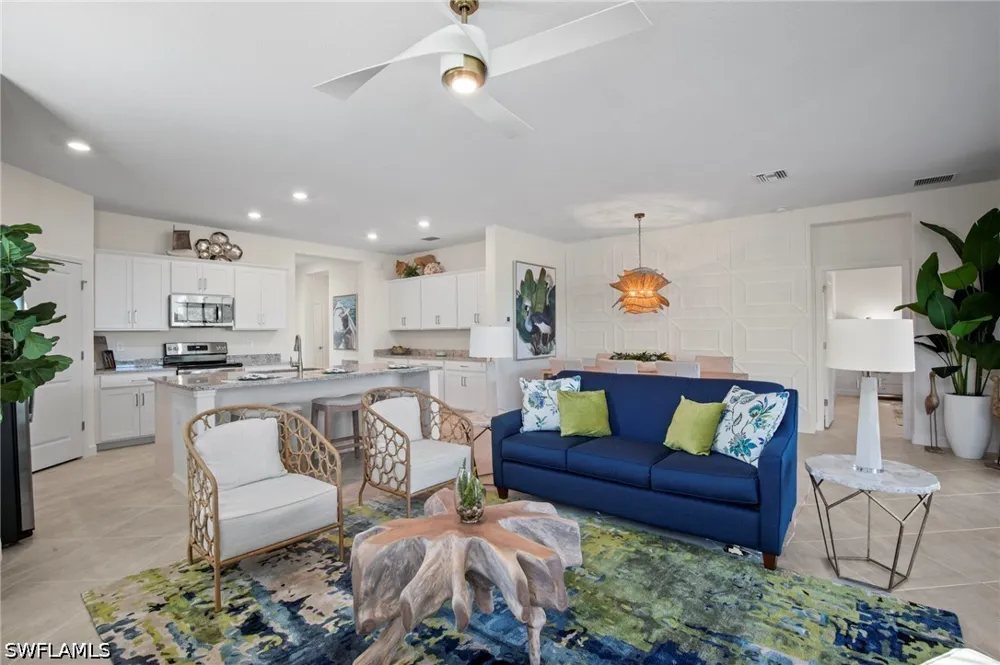 E Windsor Drive Alva, FL 33920