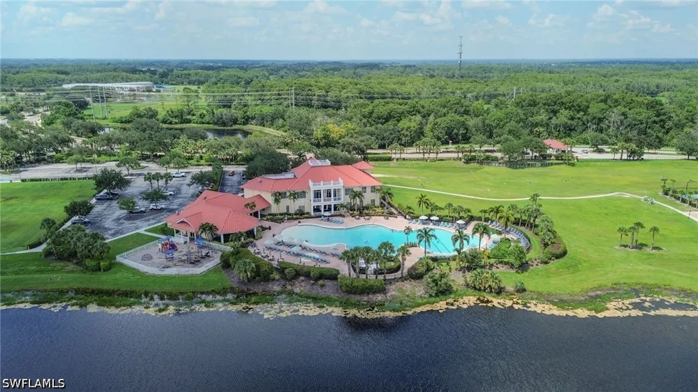 E Windsor Drive Alva, FL 33920