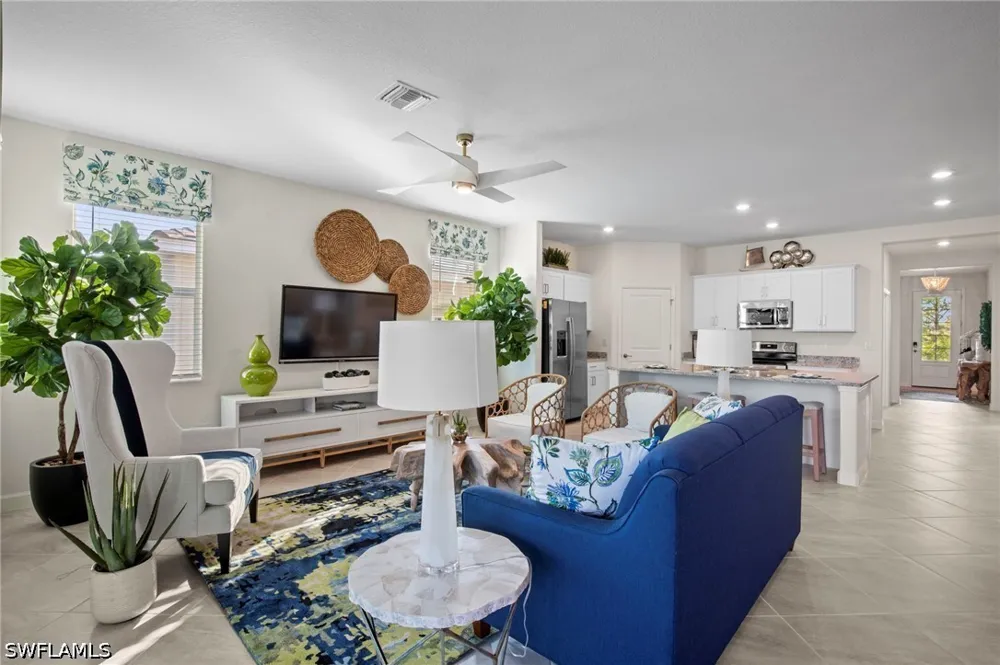 E Windsor Drive Alva, FL 33920