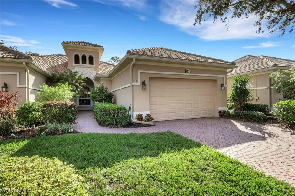 Santorini Court Naples, FL 34119
