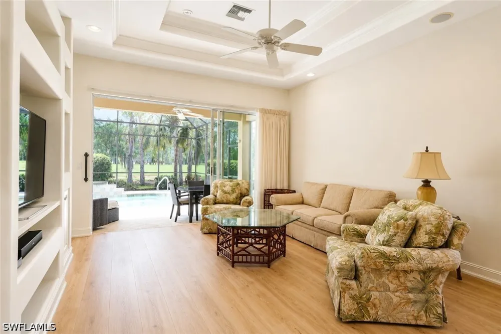 Santorini Court Naples, FL 34119