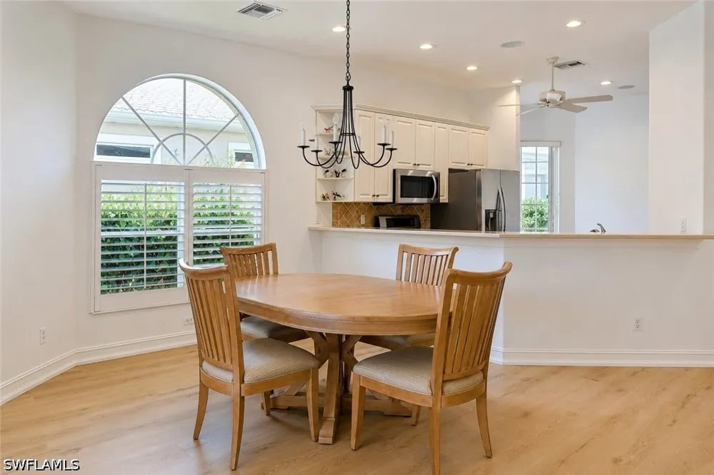 Santorini Court Naples, FL 34119