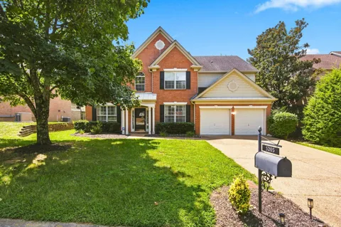 5205 Almadale Cir