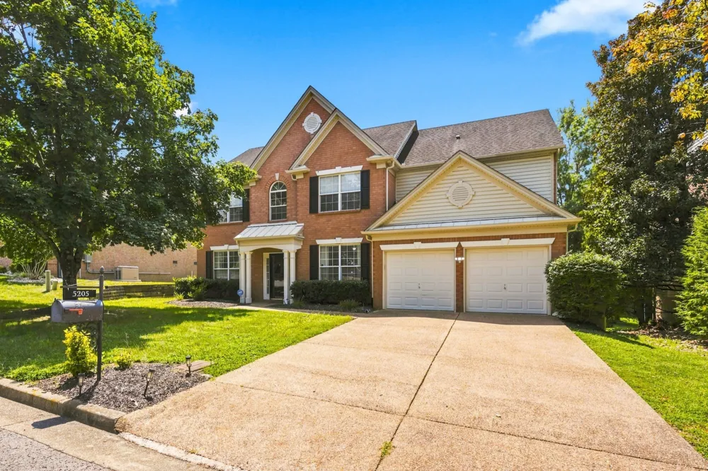 5205 Almadale Cir Brentwood, TN 37027
