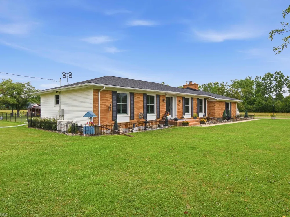 34189 30 Mile Road Lenox Township, MI 48050