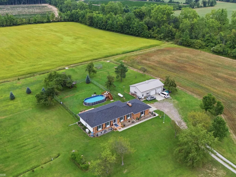34189 30 Mile Road Lenox Township, MI 48050