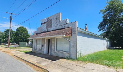 6 Roosevelt Street