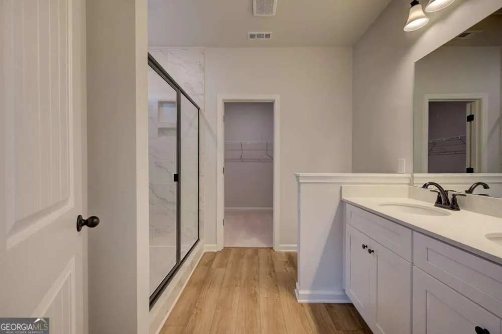 332 Bedford TRCE Conyers, GA 30094