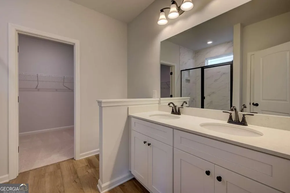 332 Bedford TRCE Conyers, GA 30094
