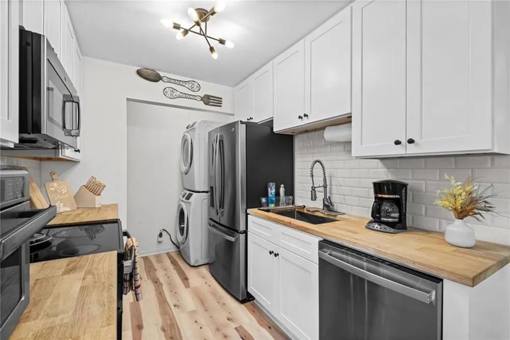 1166 Booth Road SW #209 Marietta, GA 30008