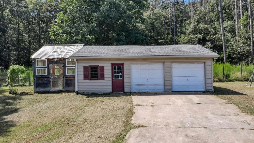 622 Harmony Road SE Aragon, GA 30104