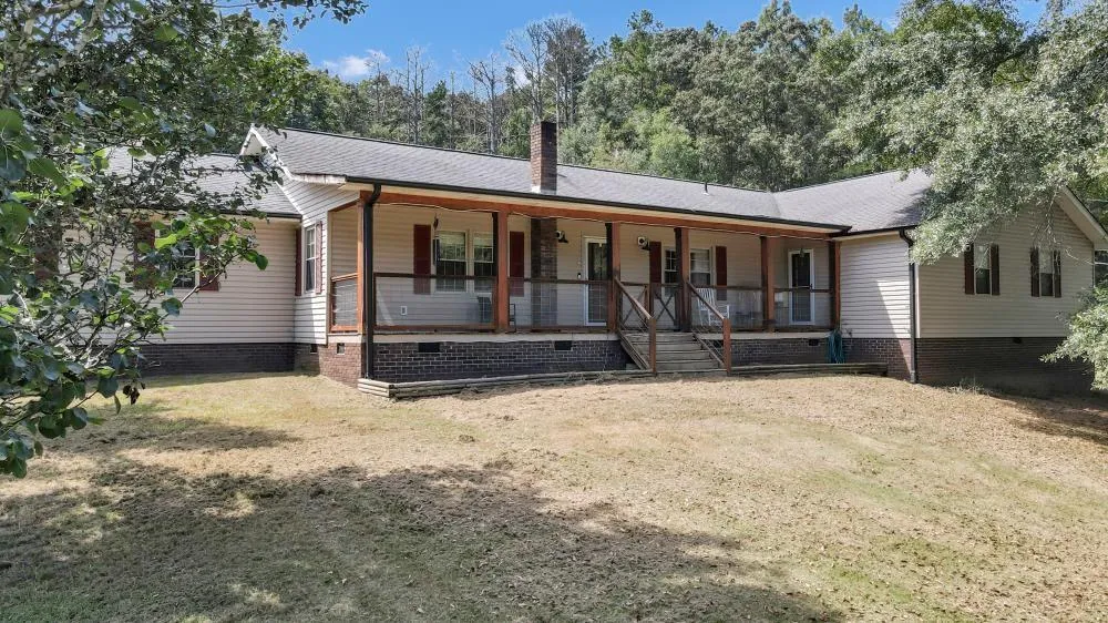 622 Harmony Road SE Aragon, GA 30104