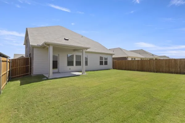 1563 Coldwater Way Crandall, TX 75114