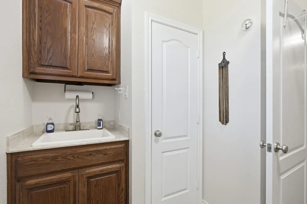 4055 Hackberry Circle Caddo Mills, TX 75135