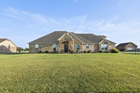 4055 Hackberry Circle