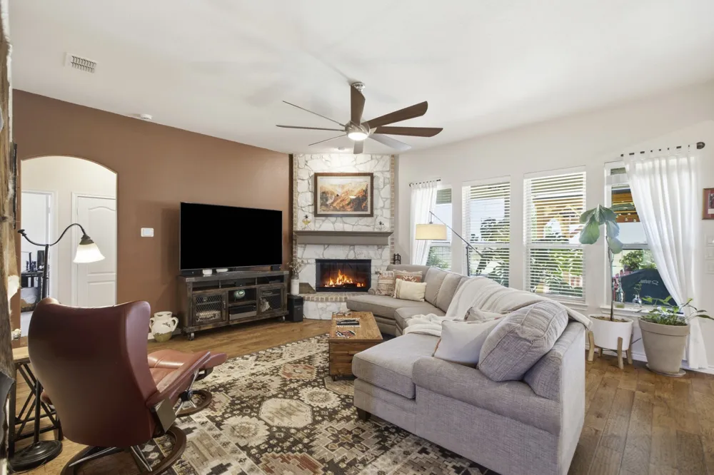 4055 Hackberry Circle Caddo Mills, TX 75135