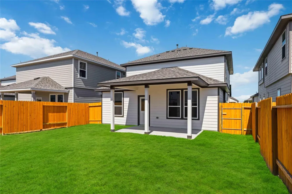 1060 Lilly Lane Bellville, TX 77418