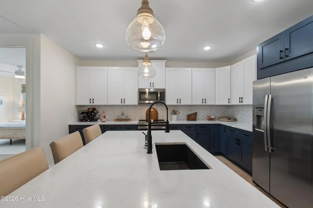 2537 St James Drive SE #Apt 1108 Southport, NC 28461