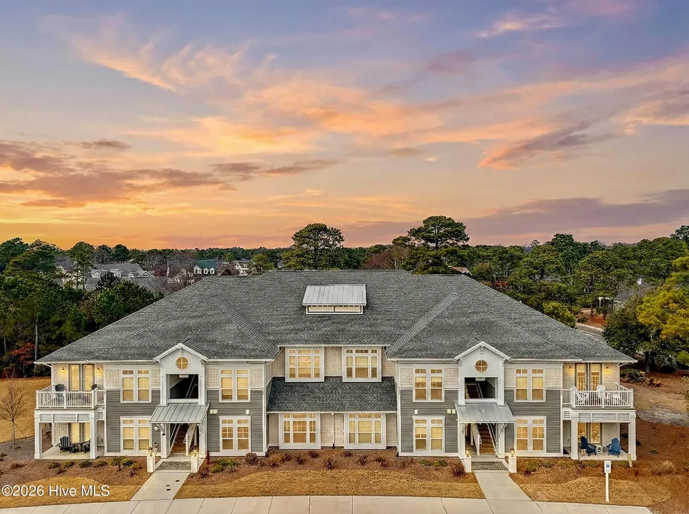 2537 St James Drive SE #Apt 1108 Southport, NC 28461