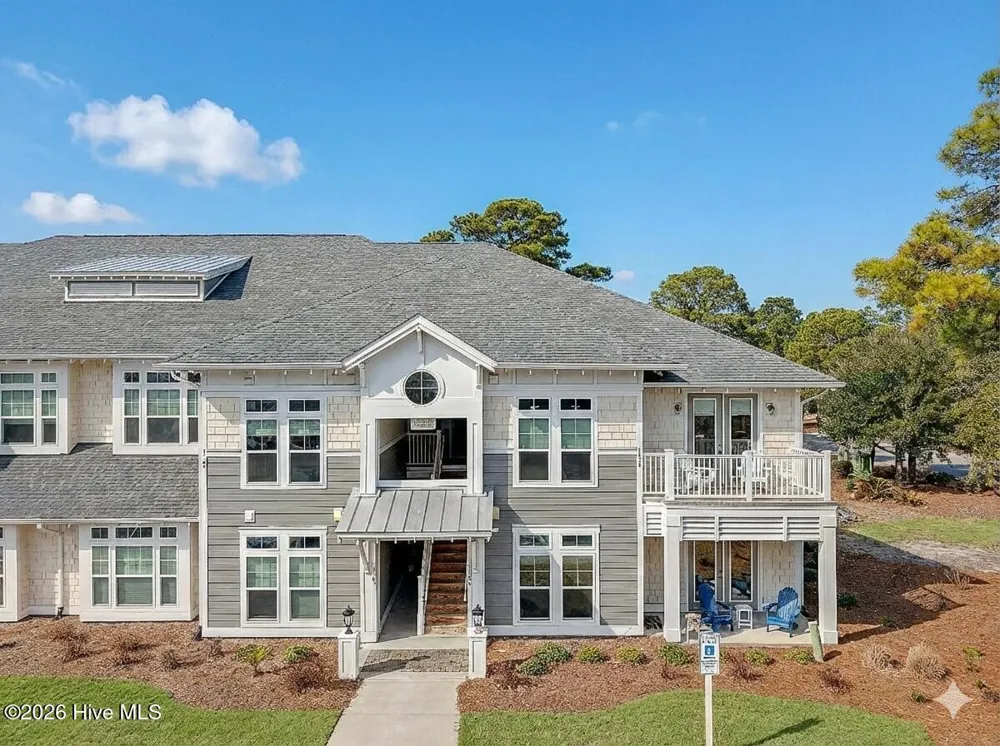 2537 St James Drive SE #Apt 1108 Southport, NC 28461