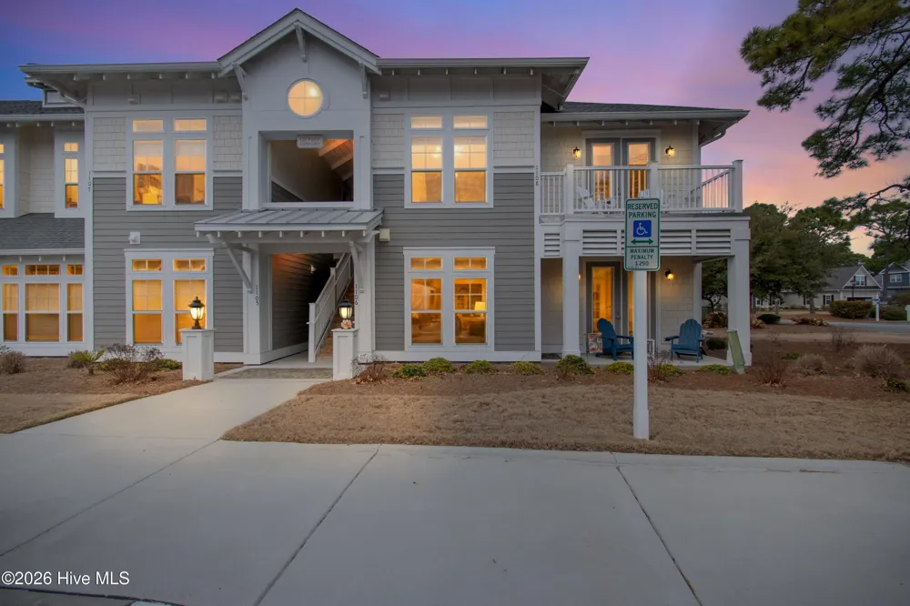 2537 St James Drive SE #Apt 1108 Southport, NC 28461