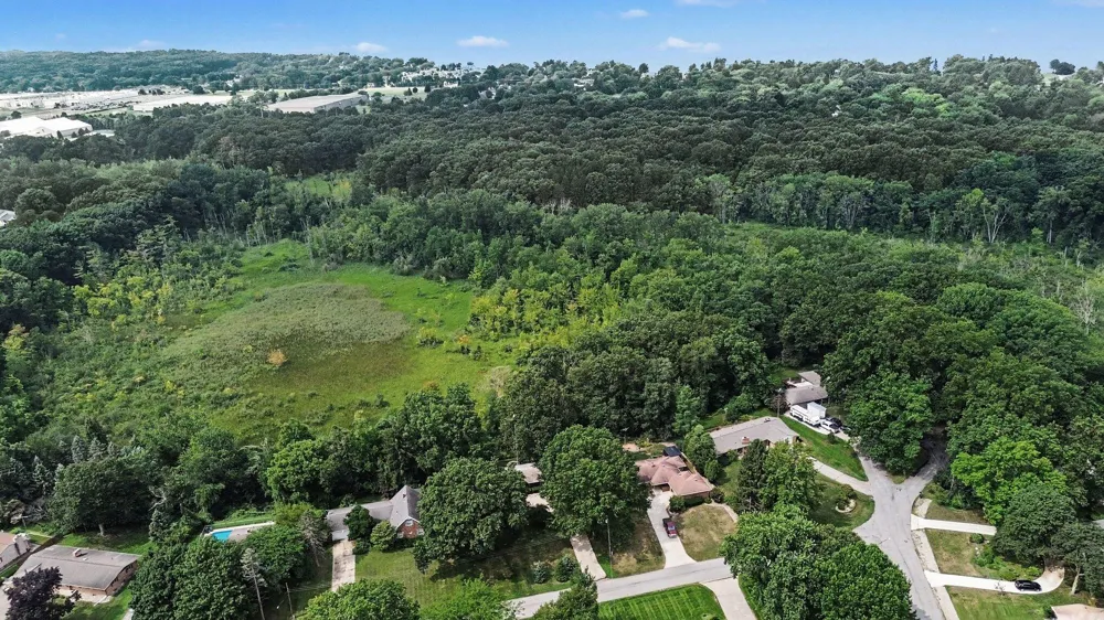 3206 W Valley View Drive St. Joseph, MI 49085