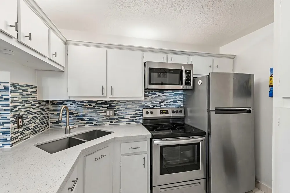 1111 GREEN PINE BOULEVARD #F1 West Palm Beach, FL 33409
