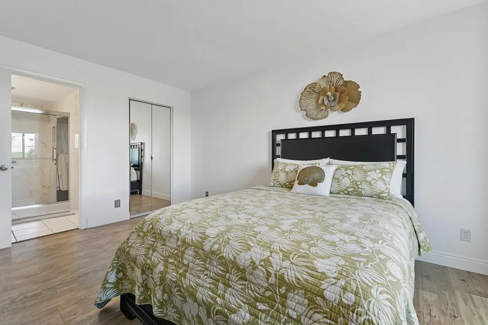 1111 GREEN PINE BOULEVARD #F1 West Palm Beach, FL 33409