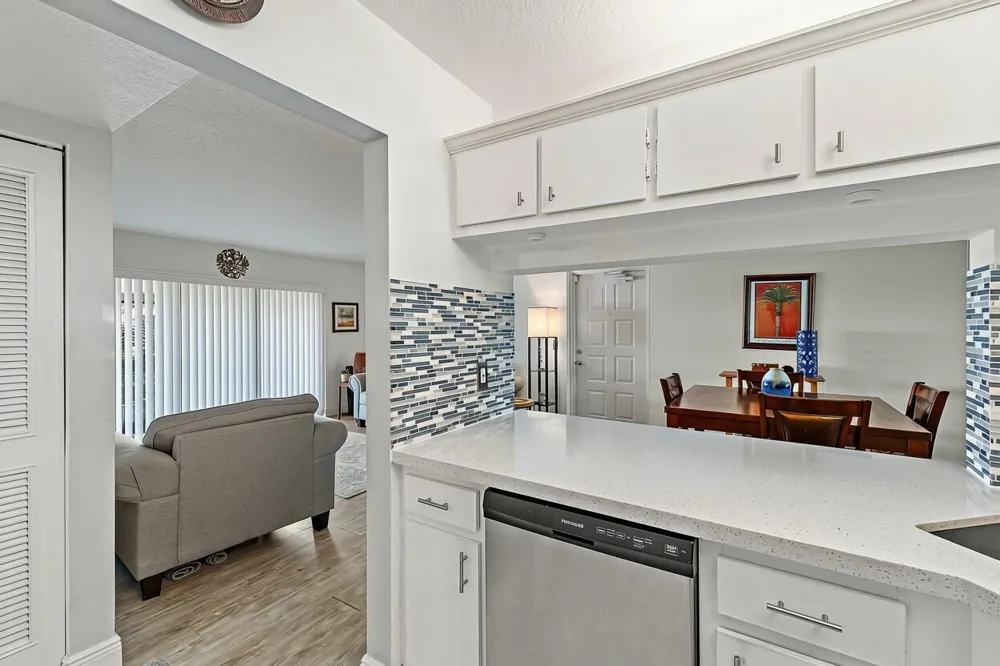 1111 GREEN PINE BOULEVARD #F1 West Palm Beach, FL 33409