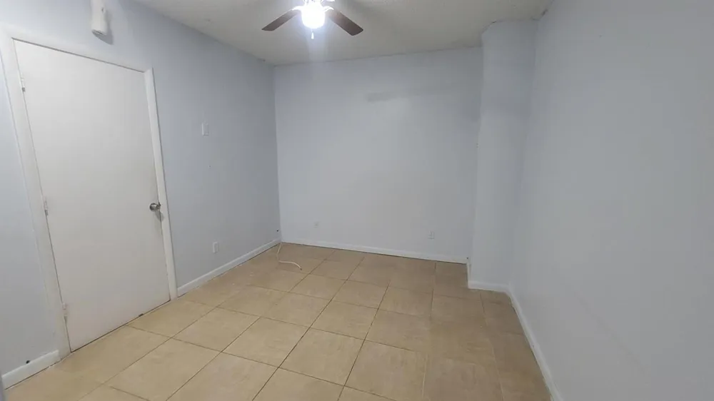 9520 W Daffodil Lane Miramar, FL 33025