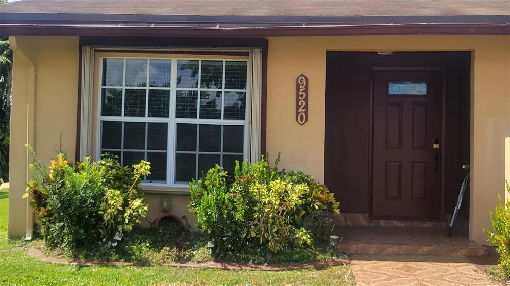 9520 W Daffodil Lane Miramar, FL 33025