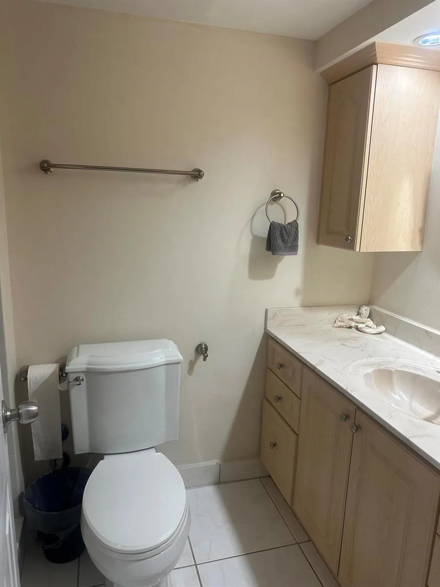 3140 S OCEAN DRIVE #210 Hallandale Beach, FL 33009