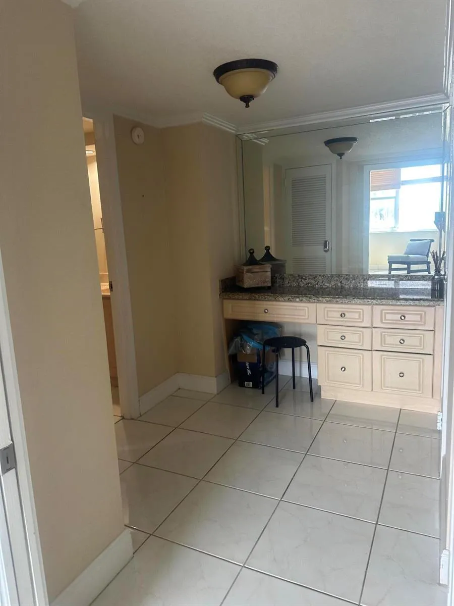 3140 S OCEAN DRIVE #210 Hallandale Beach, FL 33009