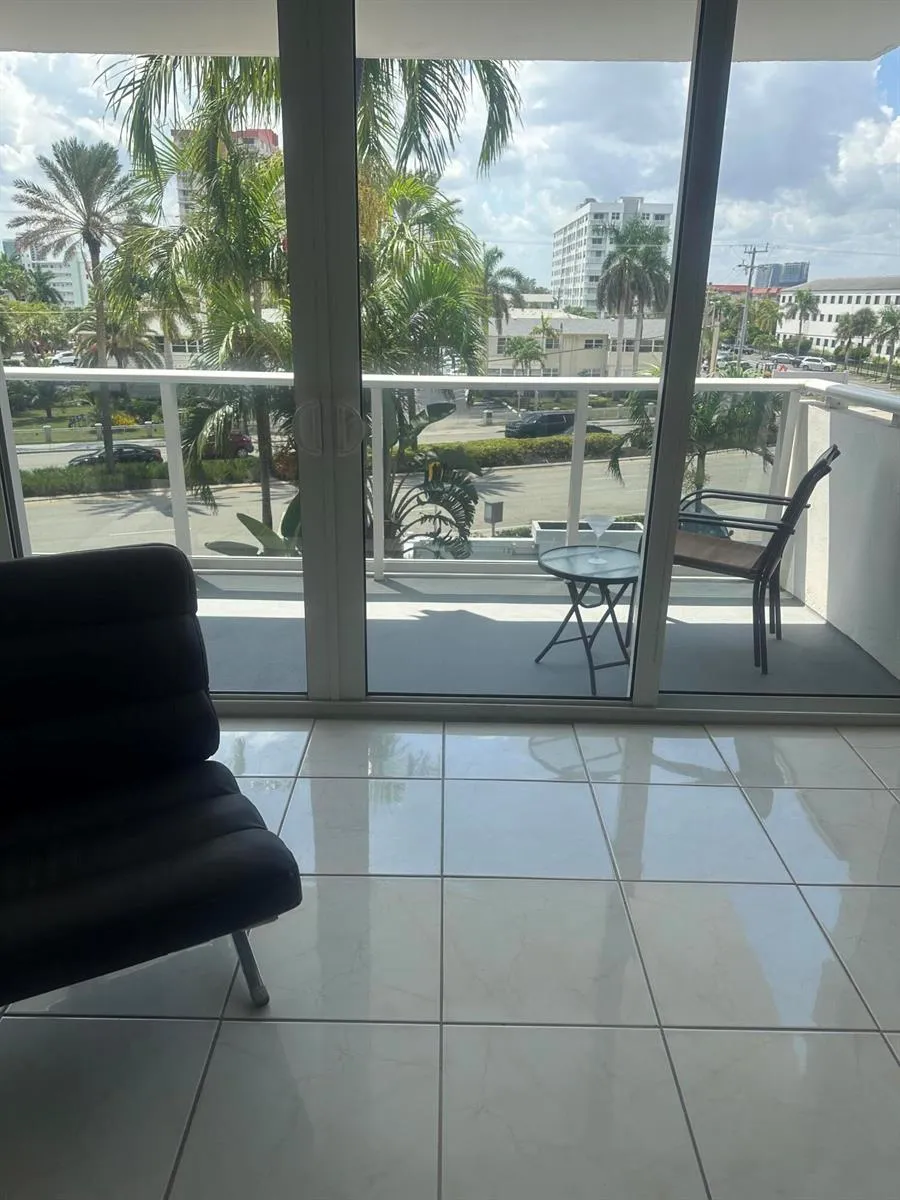 3140 S OCEAN DRIVE #210 Hallandale Beach, FL 33009
