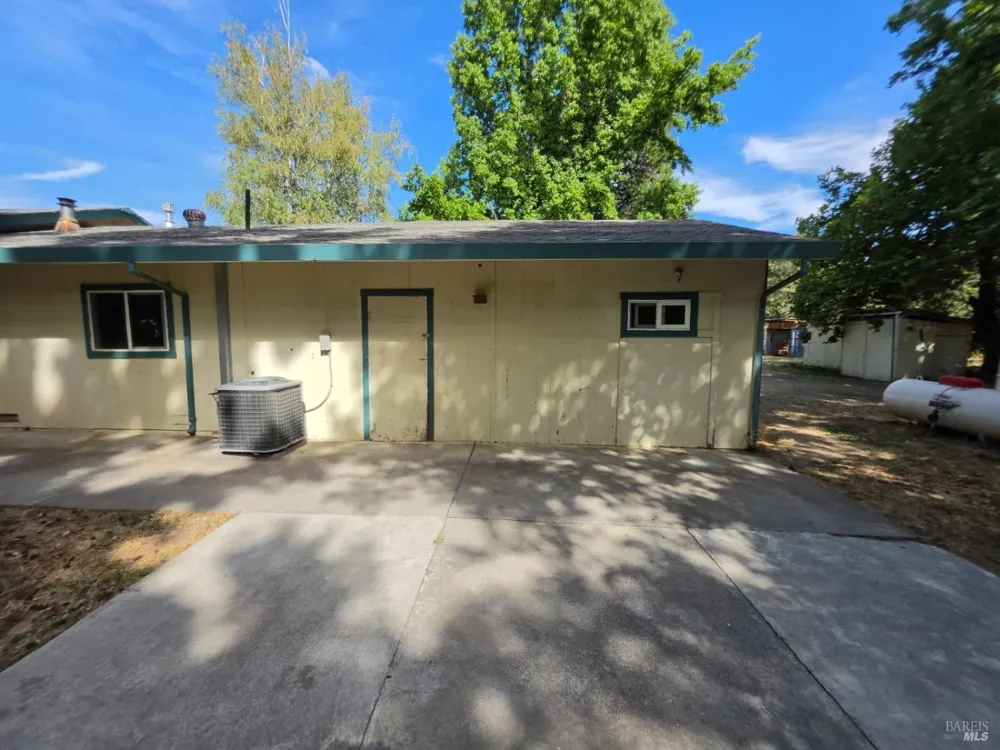 23175 Biggar Lane Covelo, CA 95428