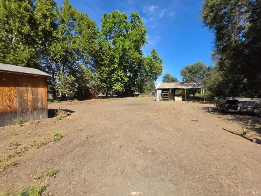 23175 Biggar Lane Covelo, CA 95428